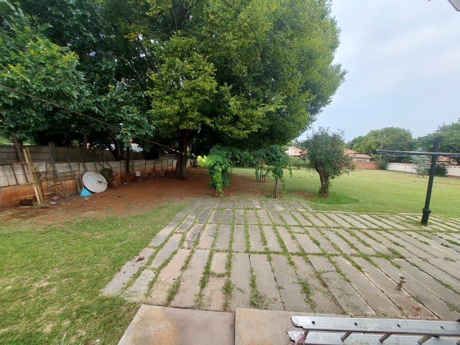 Commercial Property for Sale in Wilkoppies North West